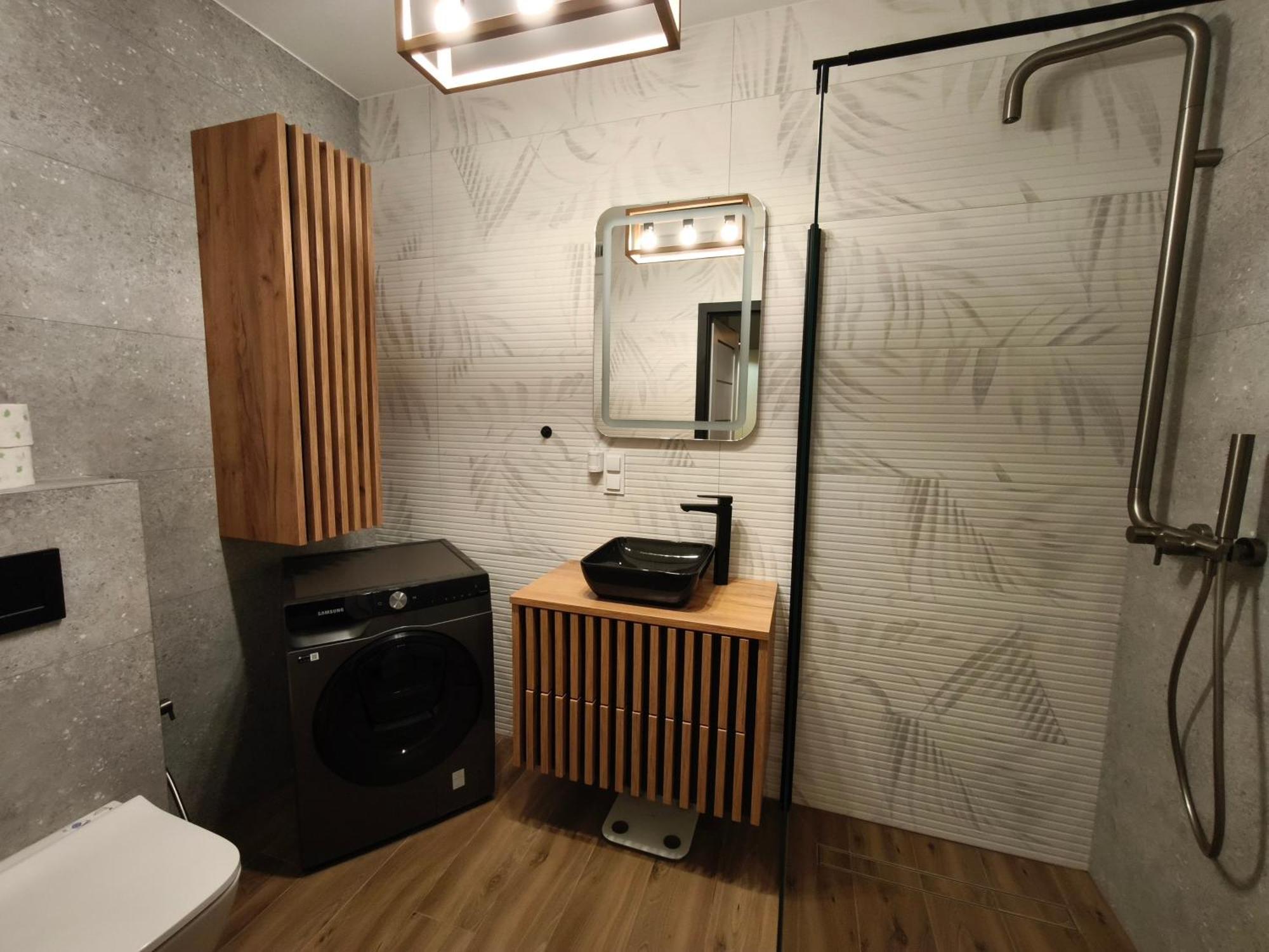 Luksusowy Apartament, Duzy Parking, Zameldowanie 24H, Fv, Ekspres, Xbox, Klimatyzacja, Dwie Sypialnie, Kuchnia I Salon, Samo Centrum Miasta, Starogard Gdanski Bagian luar foto